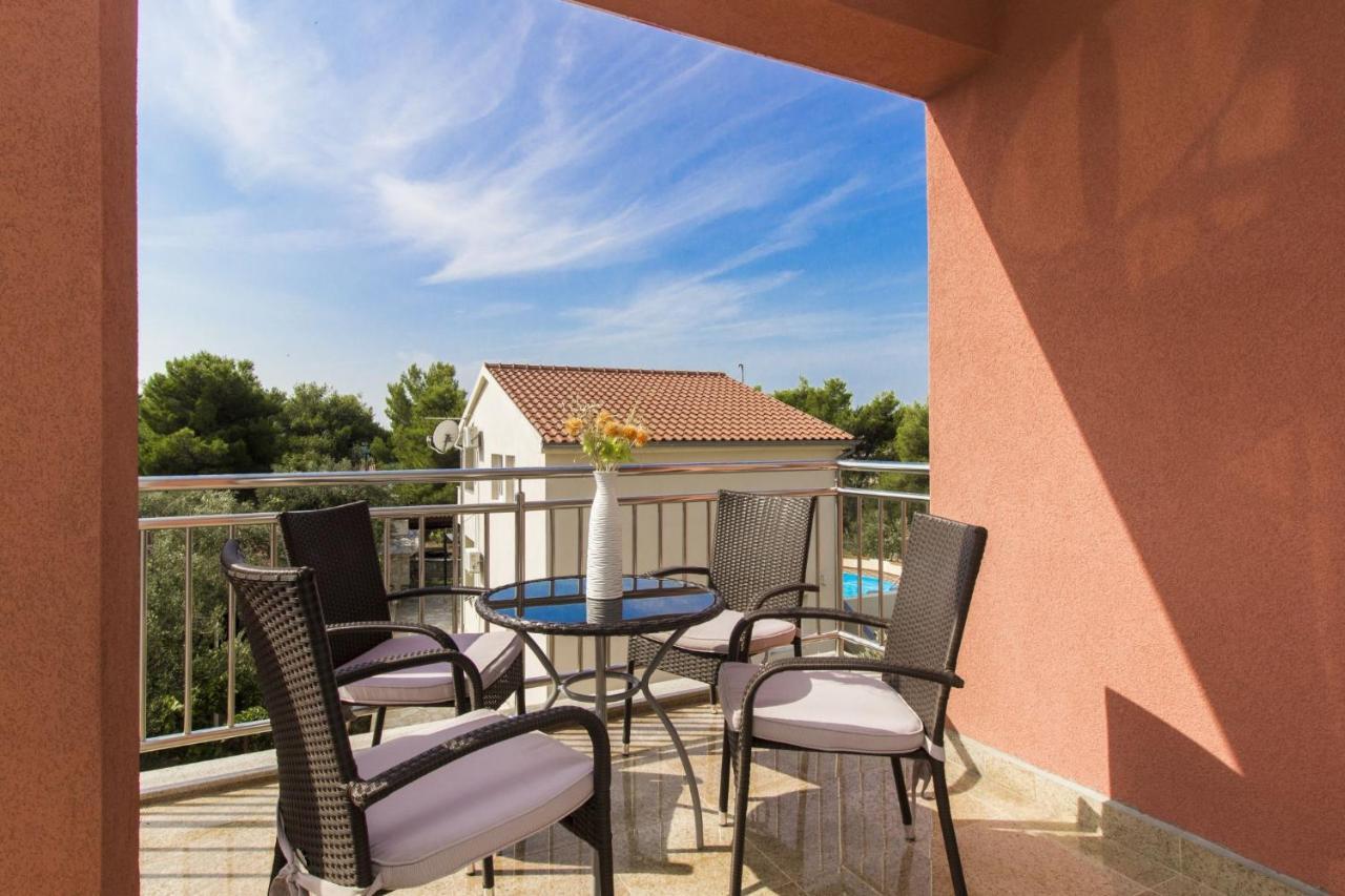 Apartments Lenija Ядрия Экстерьер фото