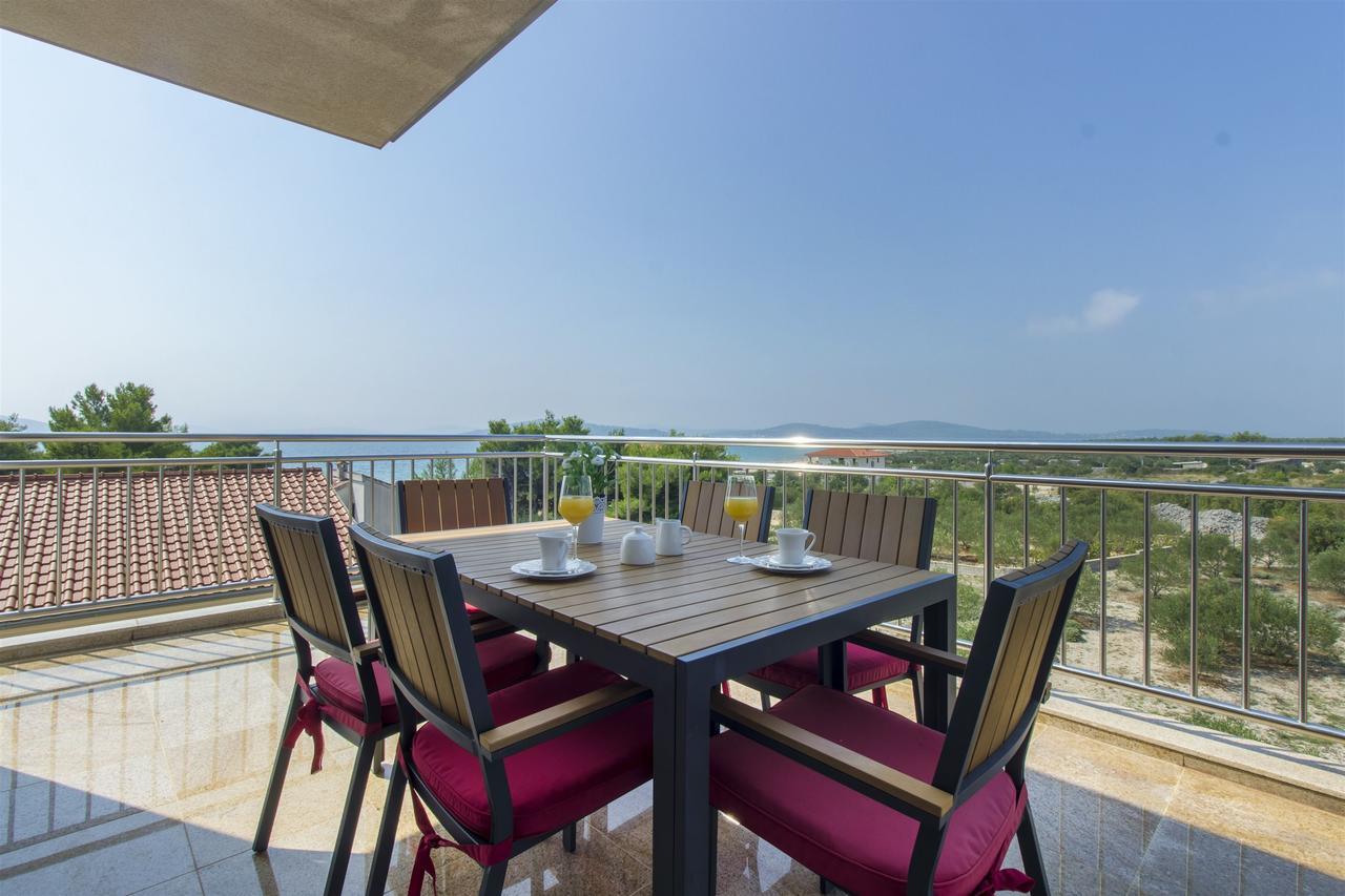 Apartments Lenija Ядрия Экстерьер фото